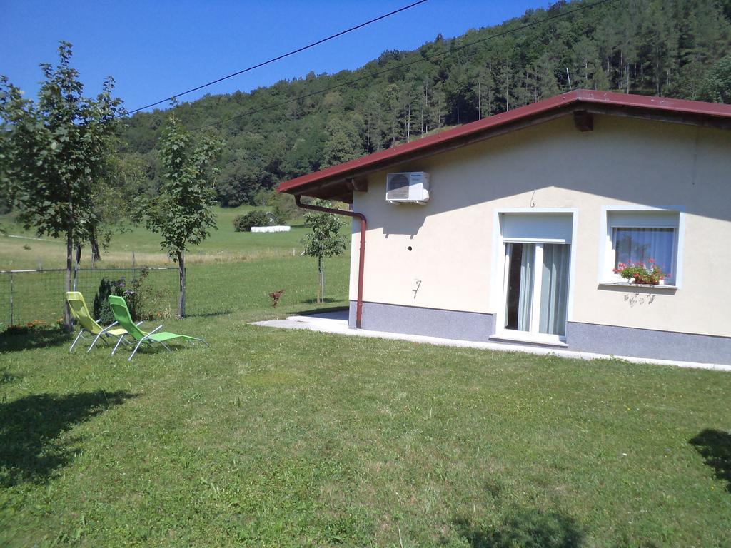 Apartments Petrin Tolmin Δωμάτιο φωτογραφία